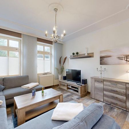Strandnahe Fewo Mit Terrasse, Villa Vergissmeinnicht 01, بينز المظهر الخارجي الصورة