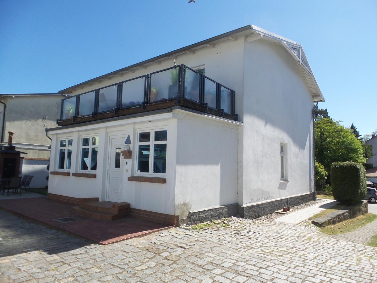 Strandnahe Fewo Mit Terrasse, Villa Vergissmeinnicht 01, بينز المظهر الخارجي الصورة